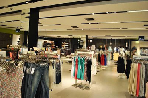 资阳商场里的店面怎么装修?